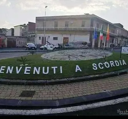 Corso Garibaldi * Scordia